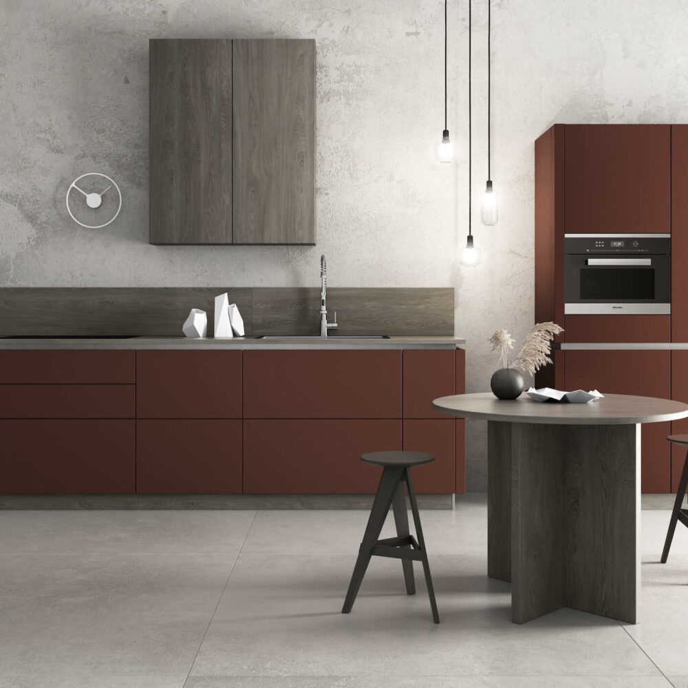 Bauformat Moderne Küchenzeile rotbraun mit Hochschrank